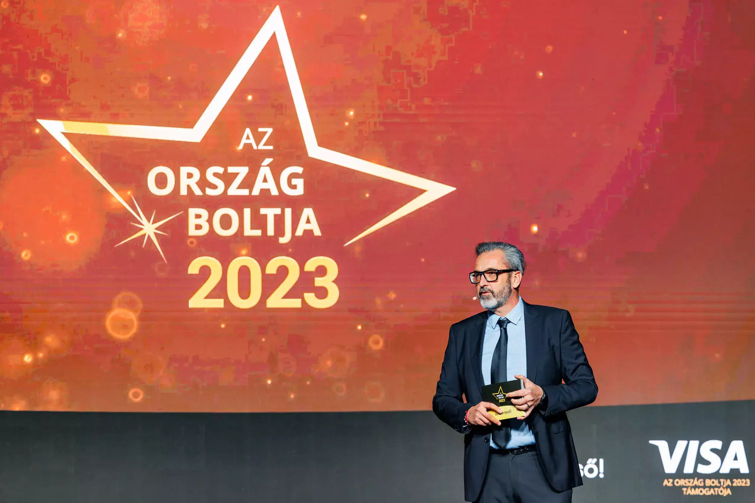 Ország Bolja díjátadó gála 2023 - bikepro.hu minőségi díj 1. helyzett.