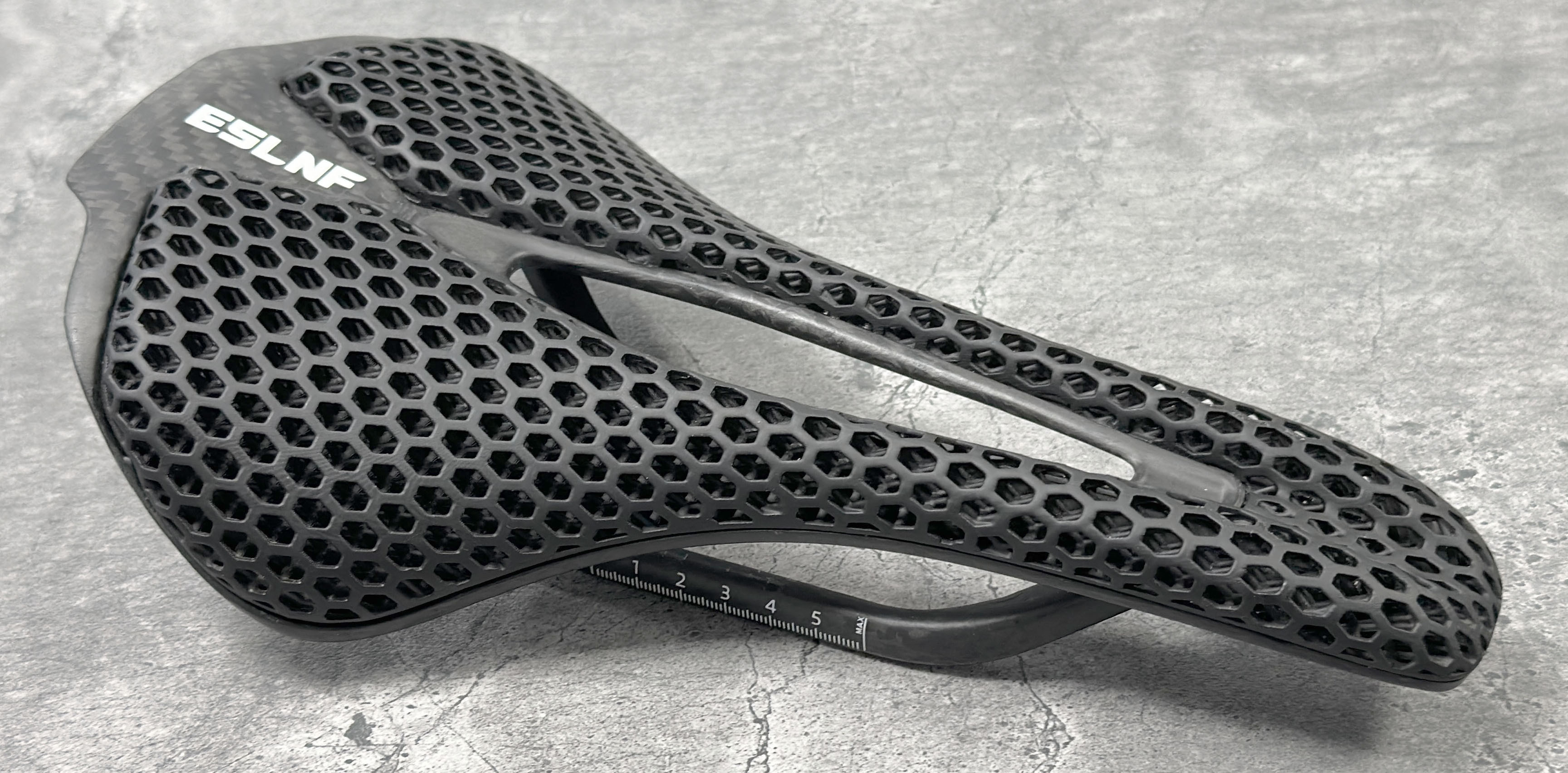 34_3D_nyereg_sport_wing