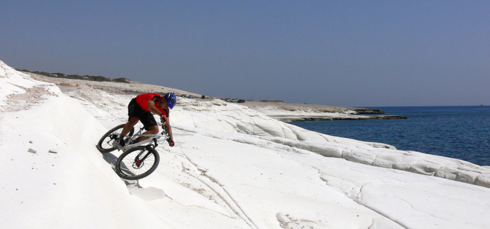 Cipruson kerékpározni