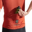 Kép 7/8 - Pearl Izumi Expedition férfi rövid ujjú mez, téglavörös, L-es méret