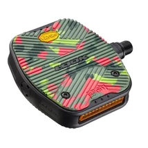 Look Geo City Grip platform pedál, cserélhető Vibram taposóval, műanyag, terepszínű