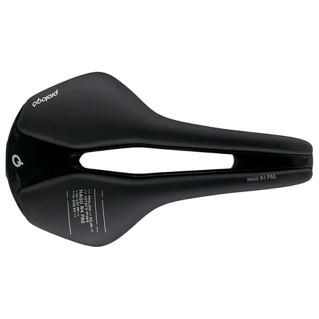 Prologo Nago R4 PAS férfi nyereg, Nack, karbon pálcák, 245x147 mm, 153g, feket​e
