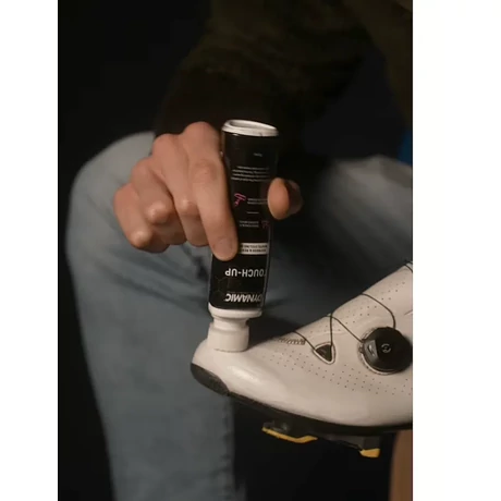 Dynamic Touch-Up cipő ápoló és színregeneráló szer fehér kerékpáros cipőhöz, 75 ml