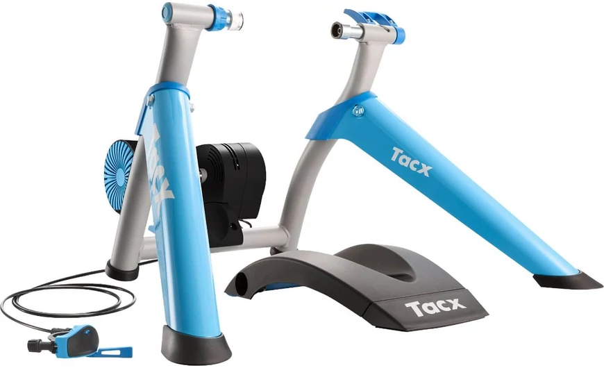 TACX BOOST BUNDLE edzőgörgő – a középutas megoldás