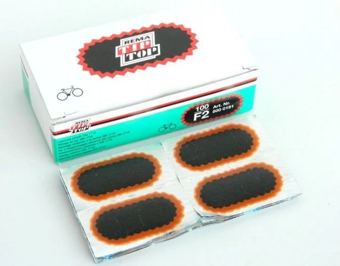 TIP-TOP F2, 50x25 mm-es ovális gumiragasztó folt darabra
