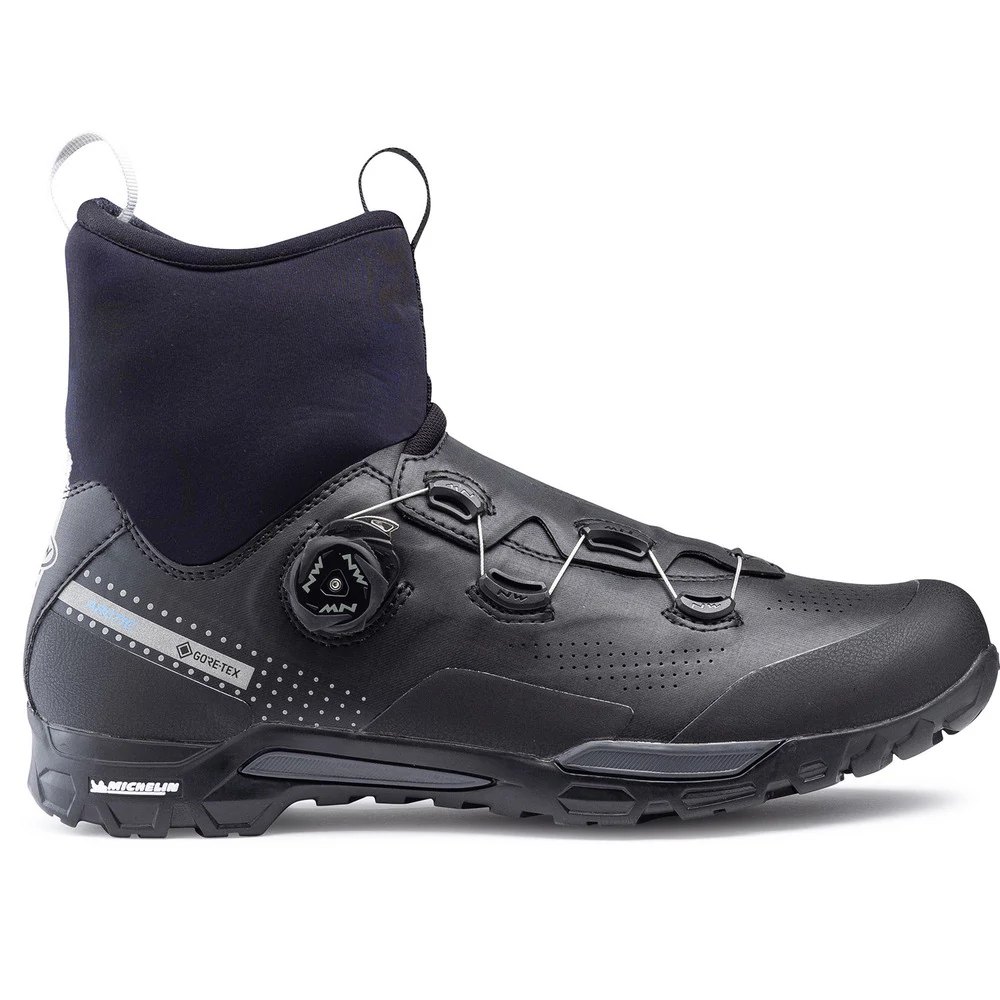 Northwave X-Celsius Arctic GTX MTB kerékpáros téli cipő, SPD, fekete, 49-es