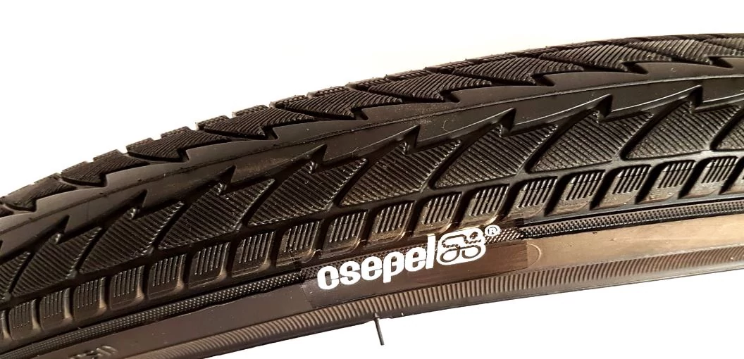 Csepel P1024A 26 x 1,75 (47-559) városi külső gumi (köpeny)