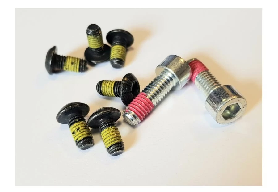 Magura csavarszett féktárcsához és féktesthez, 1 fékre