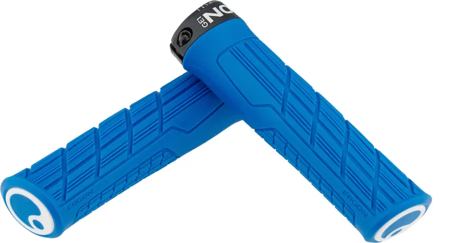 Ergon GE1 Evo ergonómikus bilincses MTB enduro markolat, 135 mm, kék, fekete bilinccsel