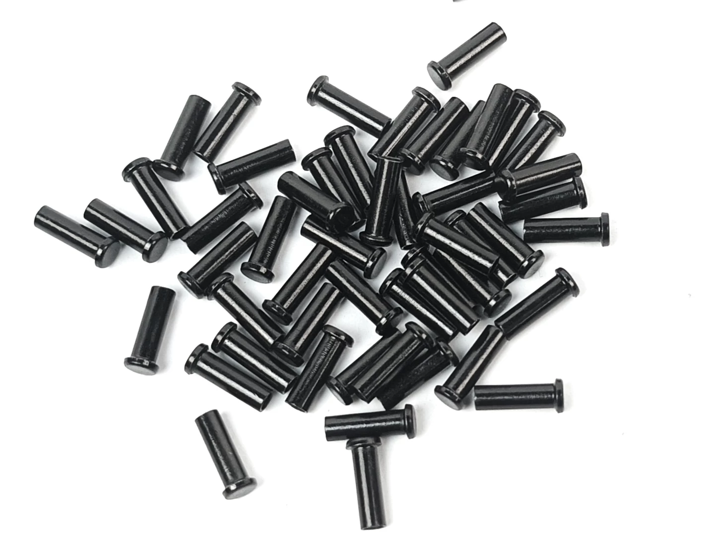 Spyral 2 mm-es alumínium bowdenvég kupak, fekete, 1db