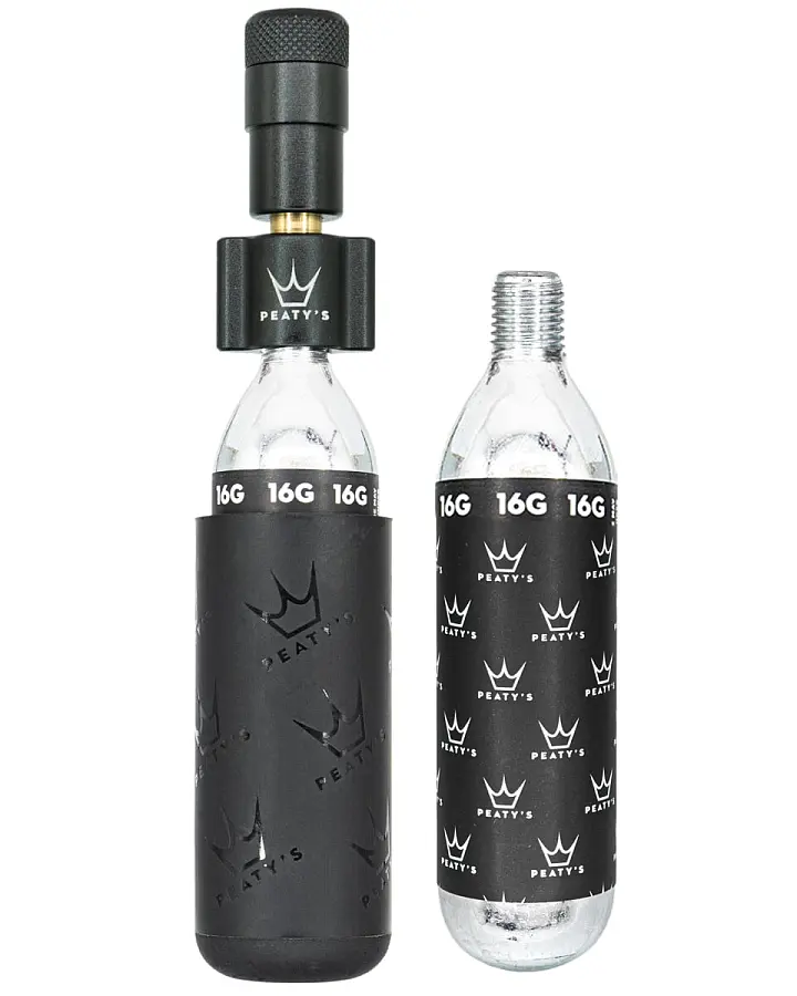 Peaty's Holeshot CO2 minipumpa, presta szelephez, 16 grammos patronnal, fekete