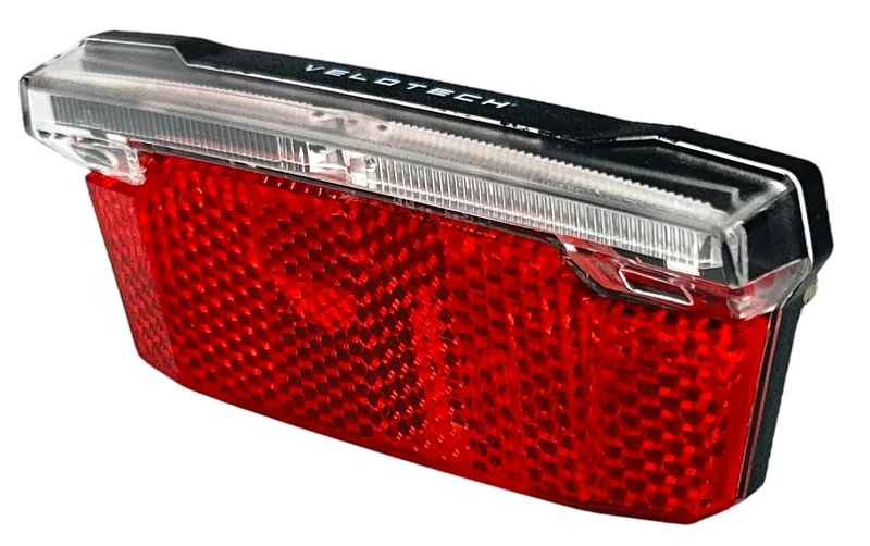 Velotech dinamós 3 LED hátsó lámpa csomagtartóra, állófény funkcióval, 80 mm