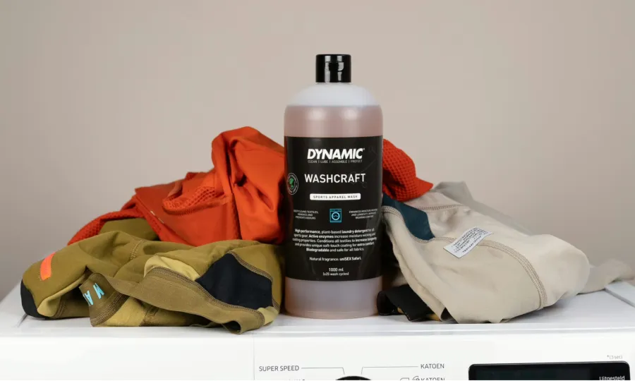 Dynamic Washcraft mosószer kerékpáros ruhához, 1000 ml